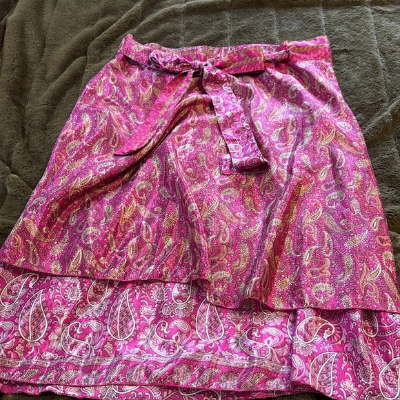 Pink Paisley Reversible Women's Skirt - Picture 7 of 7